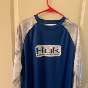 Men’s HUK Fishing Long sleeve shirt .